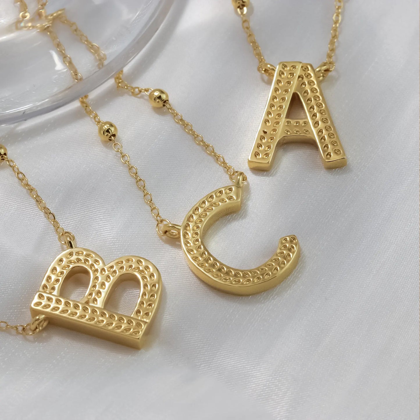 Gold Initial Necklace Letters A-Z Pendant Necklace for Women, Fashion Jewelry, 14K Gold-Plated Brass Initial Necklace Women S Initial Necklace Quality Neckla Trendy