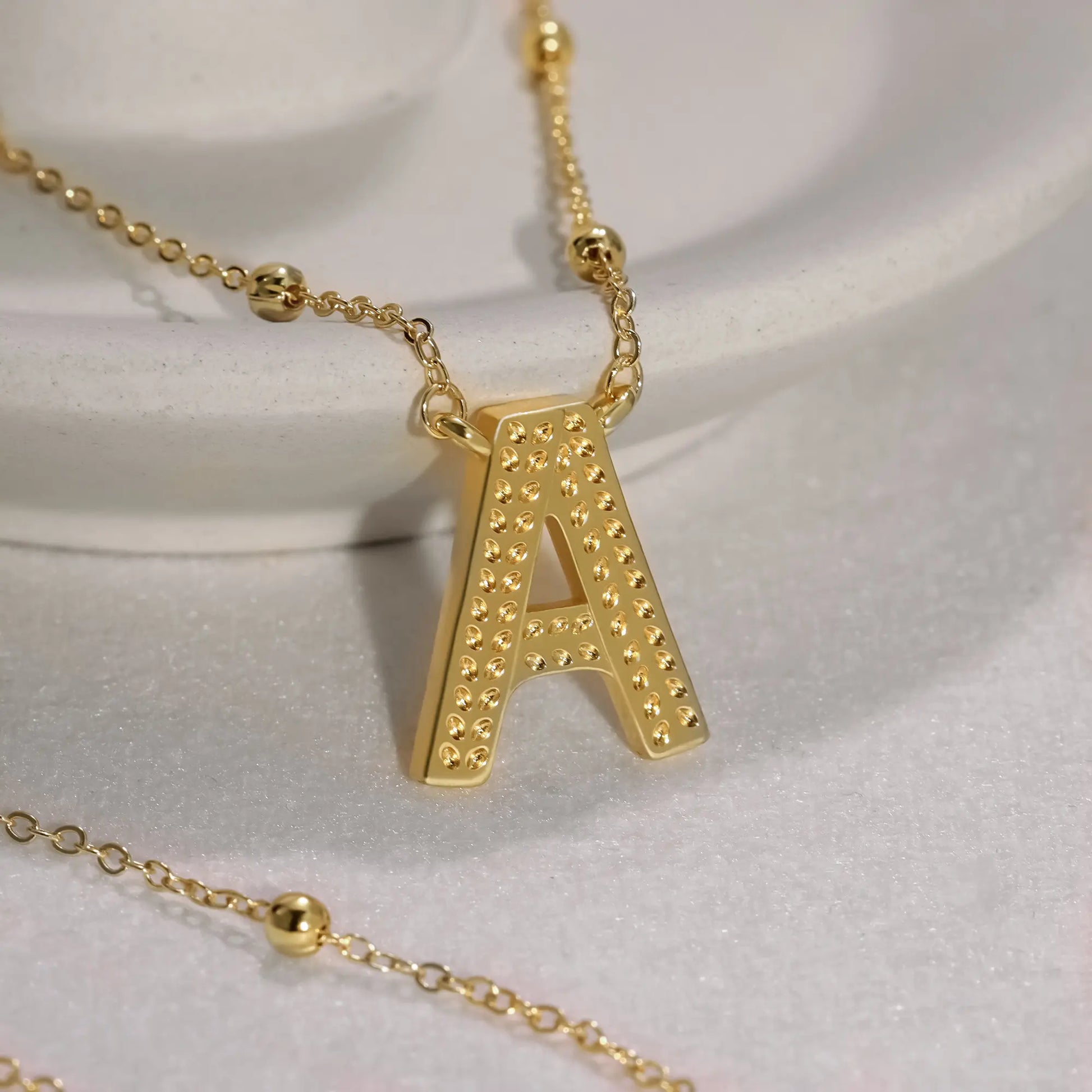 Gold Initial Necklace Letters A-Z Pendant Necklace for Women, Fashion Jewelry, 14K Gold-Plated Brass Initial Necklace Women S Initial Necklace Quality Neckla Trendy
